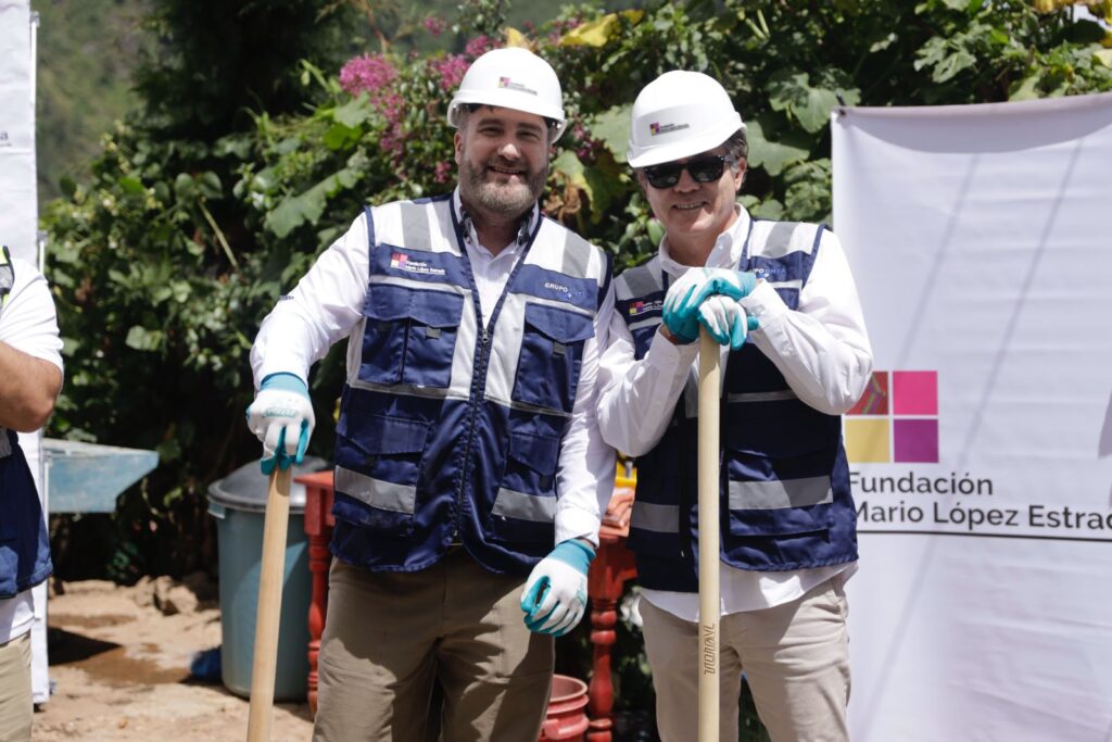 La Fundación Mario López Estrada, brazo social de Grupo Onyx, lanzó con el acompañamiento del Embajador de los Estados Unidos de América, Tobin Bradley, el proyecto “Pisos de Concreto para sustituir Pisos de Tierra”,